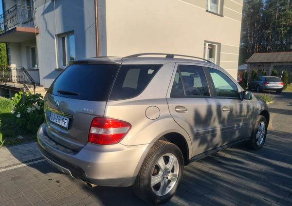 Mercedes-Benz ML cena 22000 przebieg: 319000, rok produkcji 2006 z Poniatowa małe 56